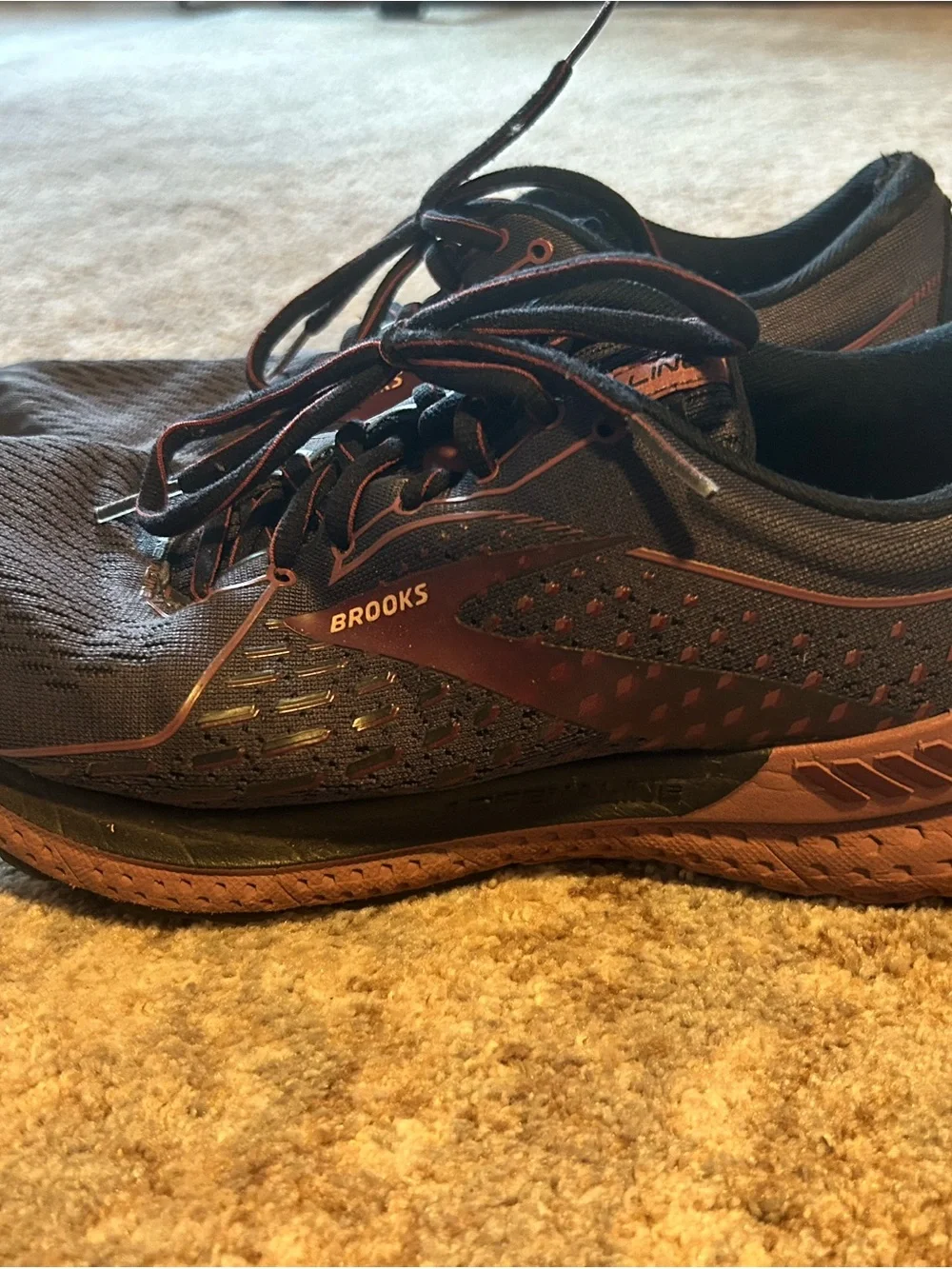 Brooks Women’s Athletic Shoes in Black and Brown 10 WIDE
